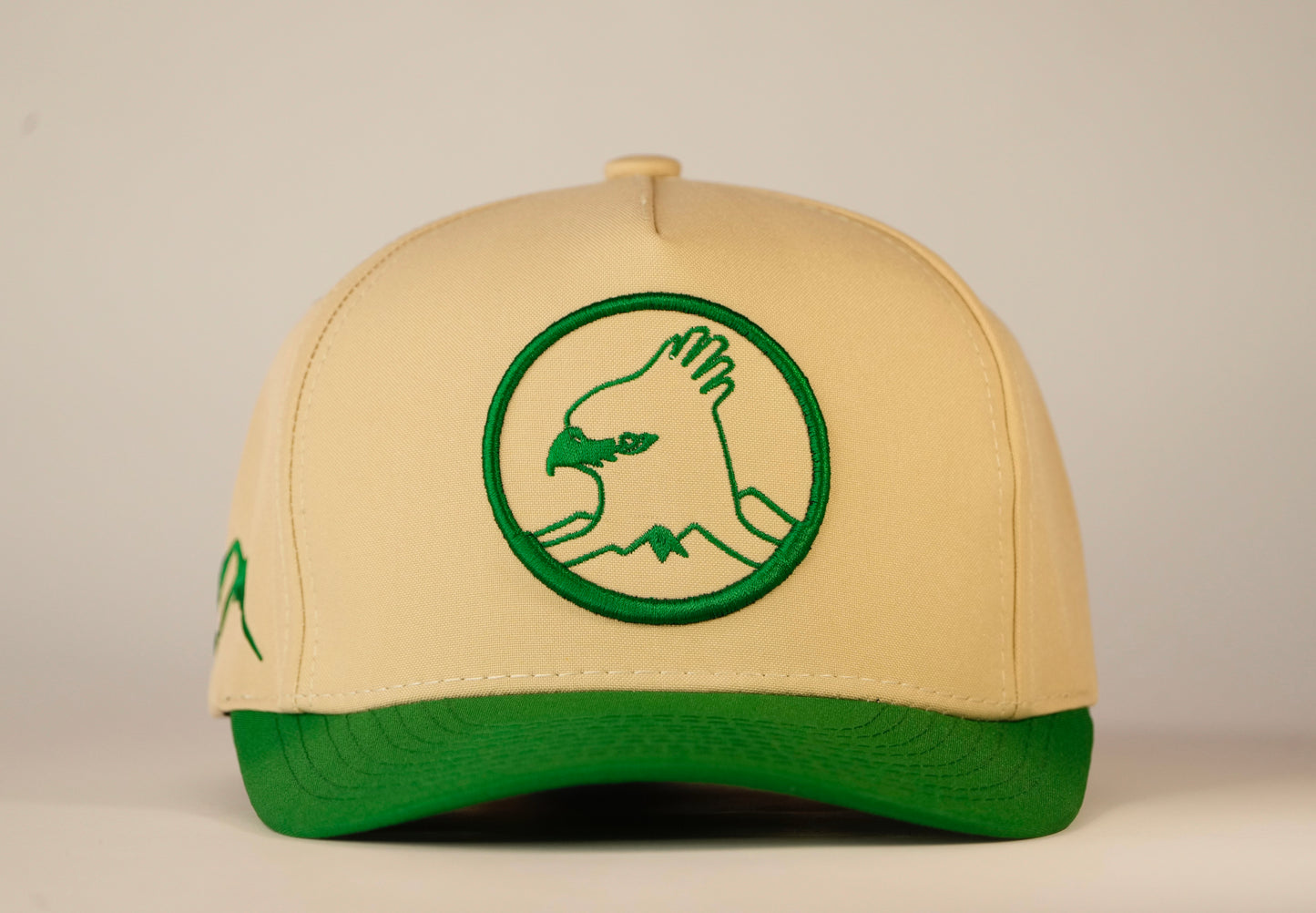 Gorra Spizaetus clasica - verde y beige