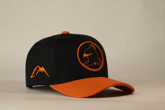 Gorra Spizaetus clásica - Naranja y negra