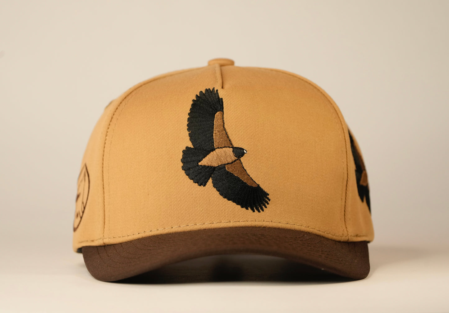 Gorra vuelo del águila real de montaña - Cafe y beige