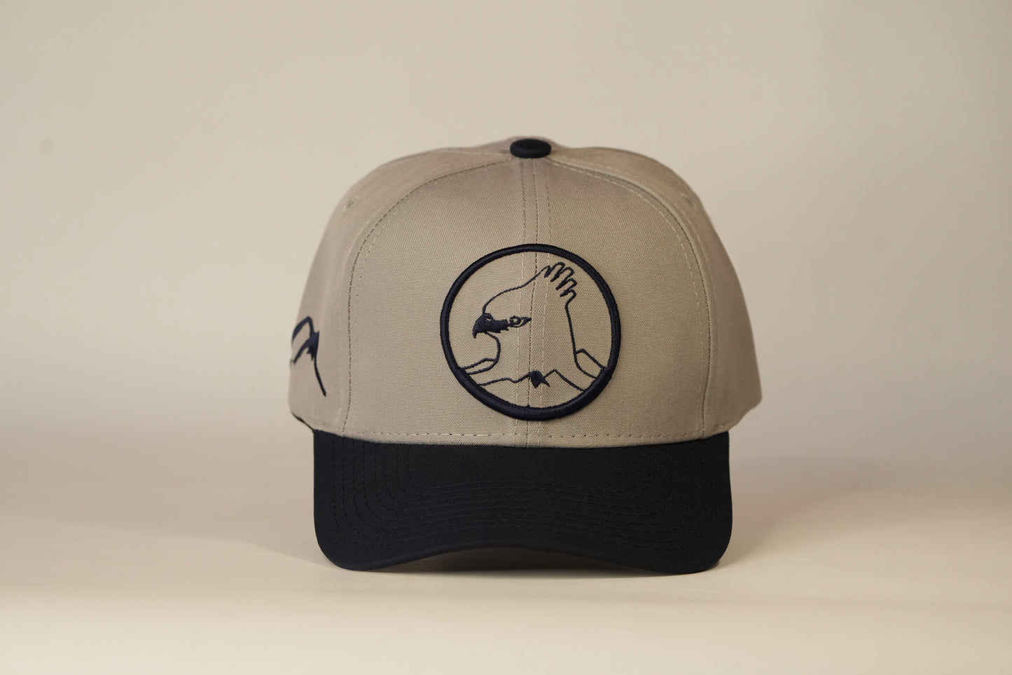 Gorra Spizaetus clásica - gris y azul oscuro