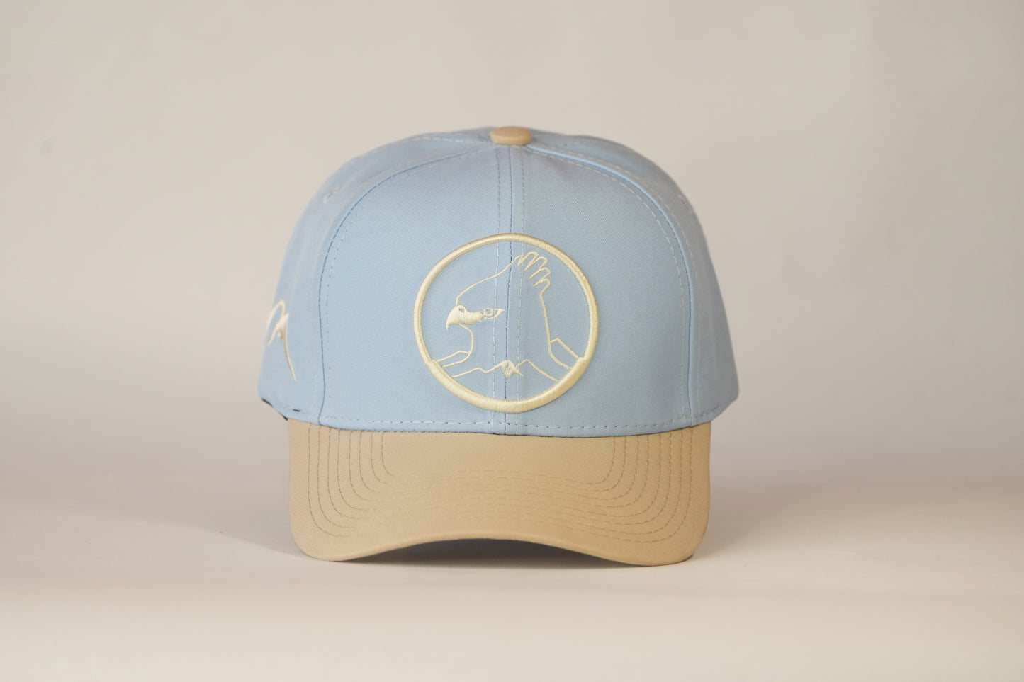 Gorra Spizaetus clásica - azul cielo y beige