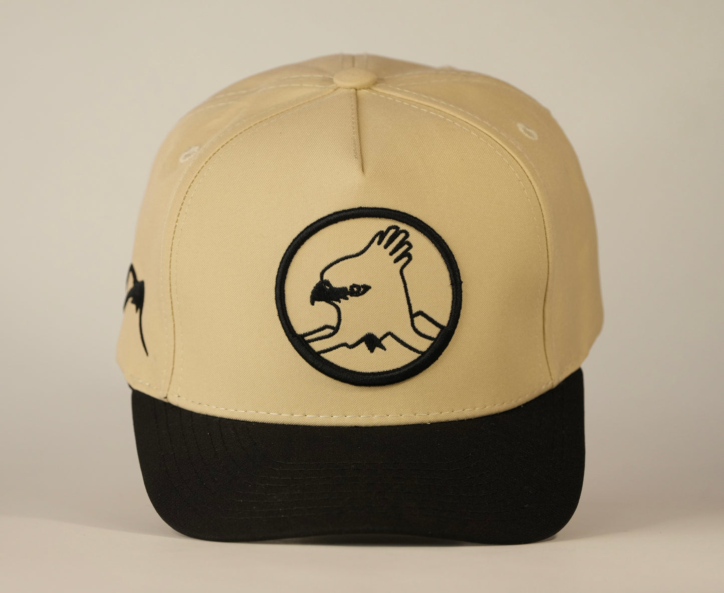 Gorra Spizaetus clasica - Negra y beige